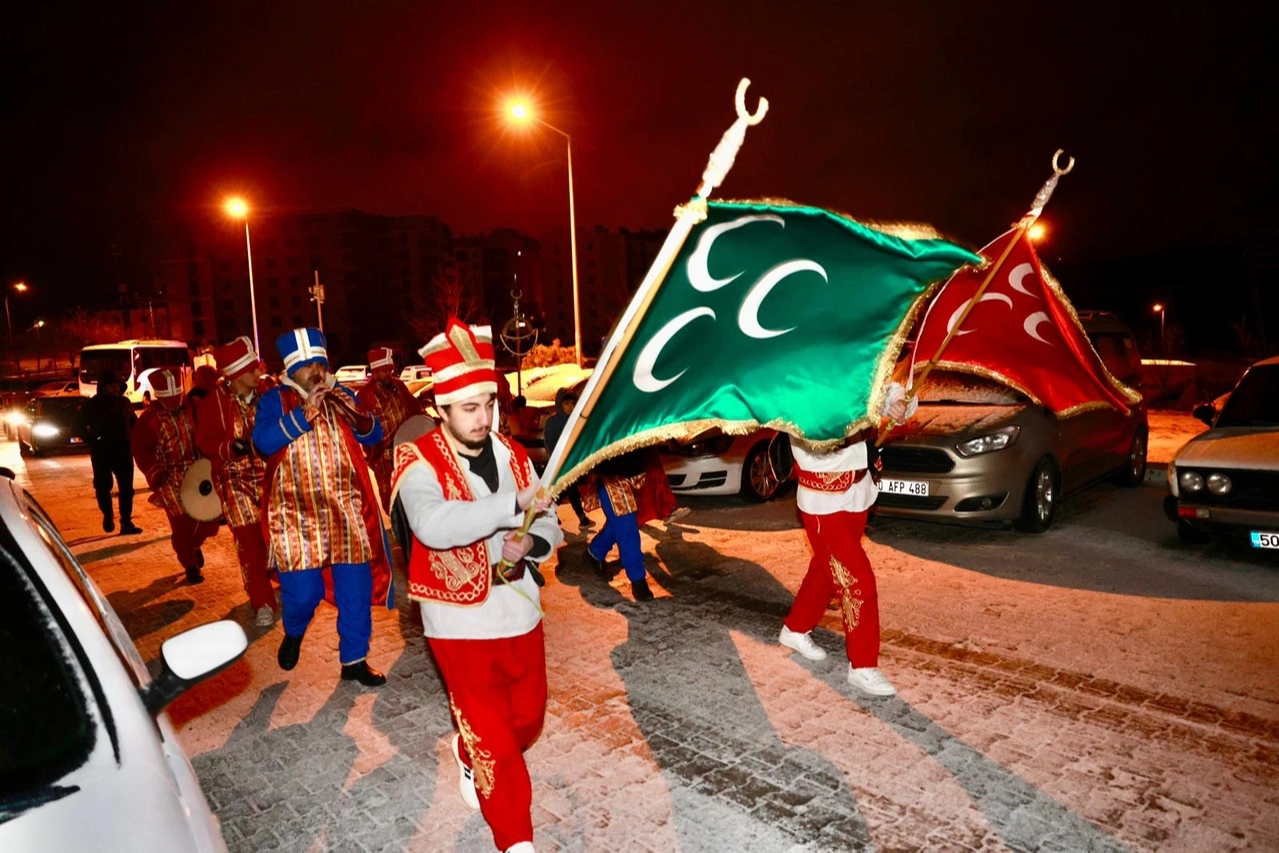 Nevşehirliler sahura Mehteran’la kalktı