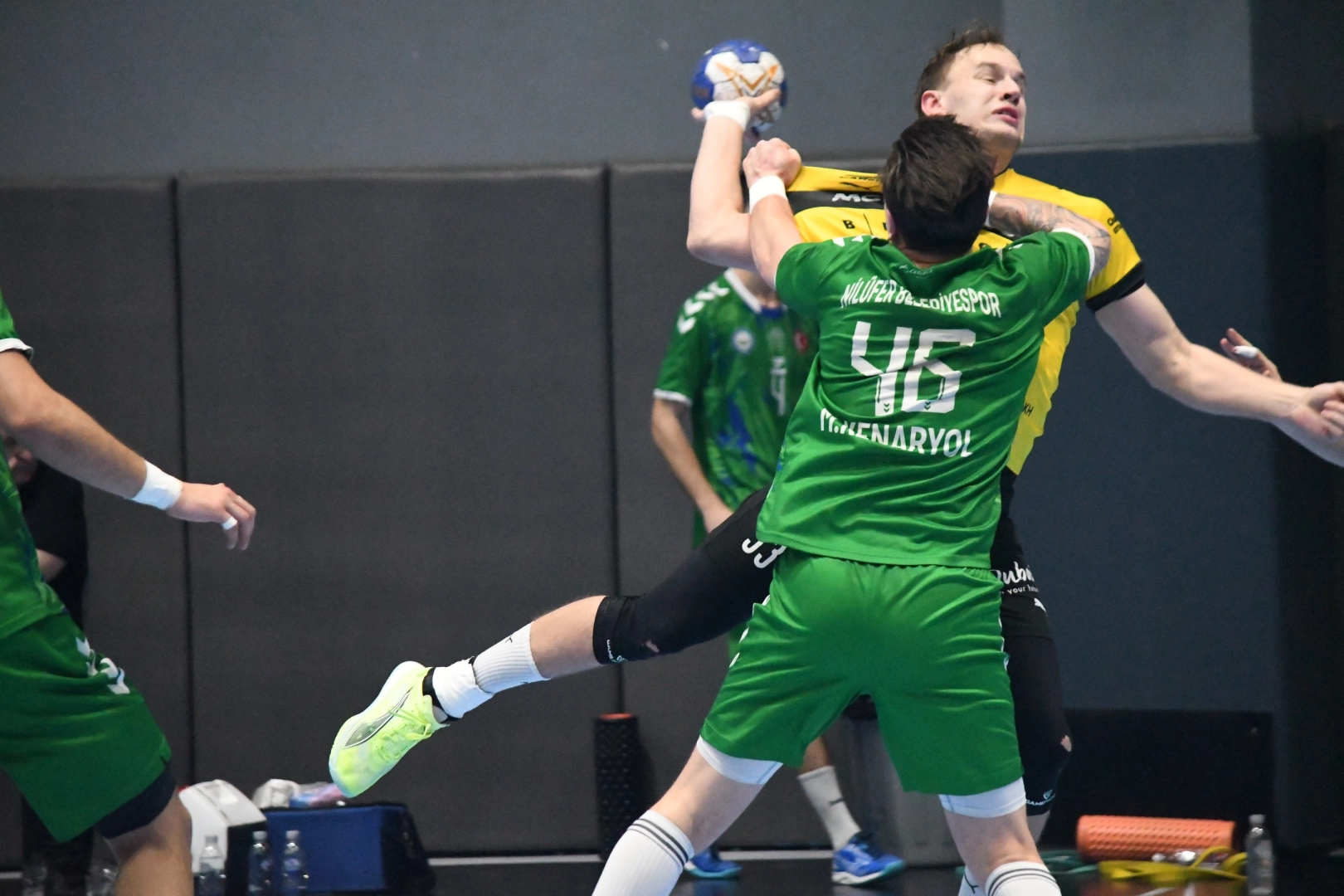 Nilüfer Belediyespor Hentbol’da Avrupa Çeyrek Finalinde: Kulüp Tarihinde Bir İlk!