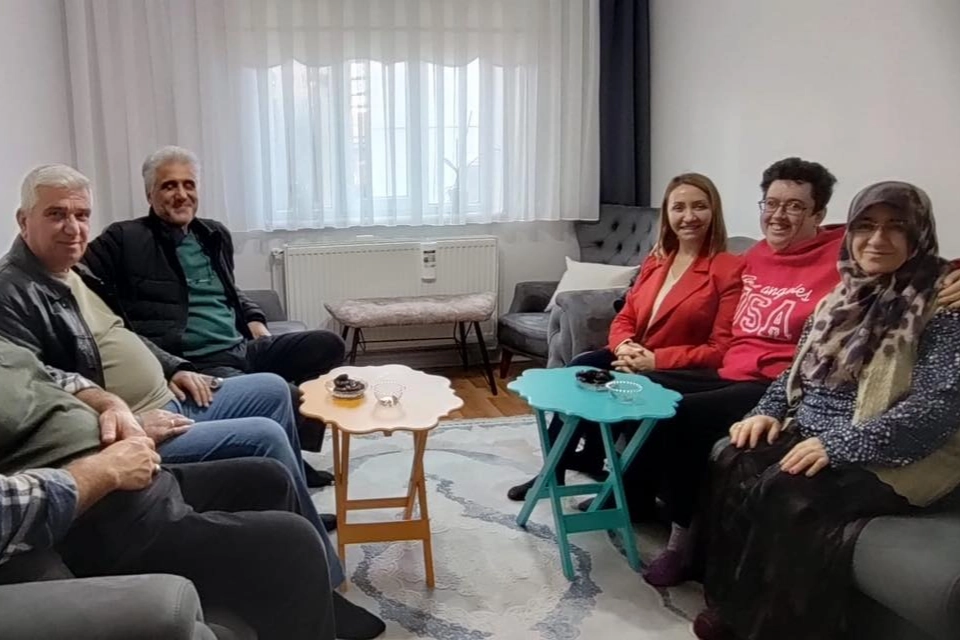 Pazaryeri Belediyesi’nden hane ziyaretlerine devam