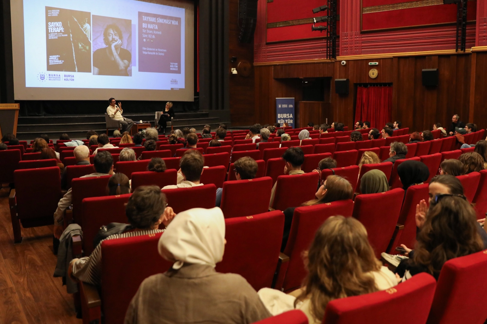 Ünlü yönetmen Karaçelik’in yeni filmi Bursalılarla buluştu