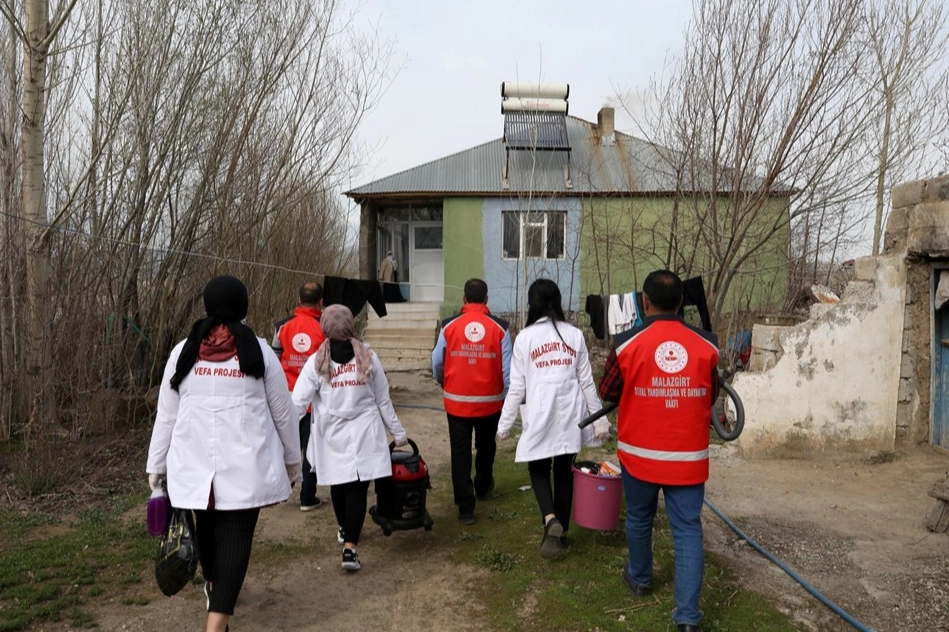 Ramazan Ayında Vefa Ekipleri Vatandaşların Yanında: Ulusal Vefa Programı’na 5,1 Milyar TL Destek