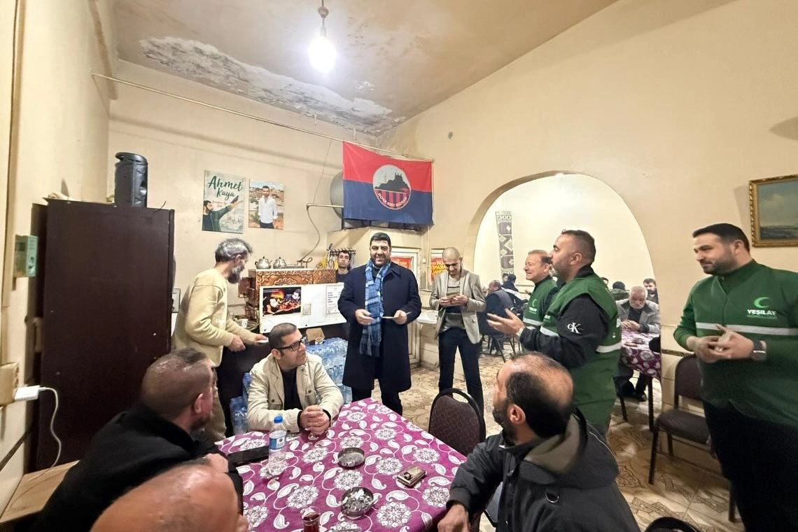 AK Parti Mardin’den Yeşilay Haftası’na Özel Sosyal Sorumluluk Projesi: 365 Gün Bağımlılıkla Mücadele Vurgusu