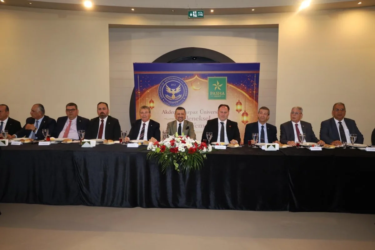 Akdeniz Karpaz Üniversitesi’nden KKTC Hükümetini Buluşturan Geleneksel İftar