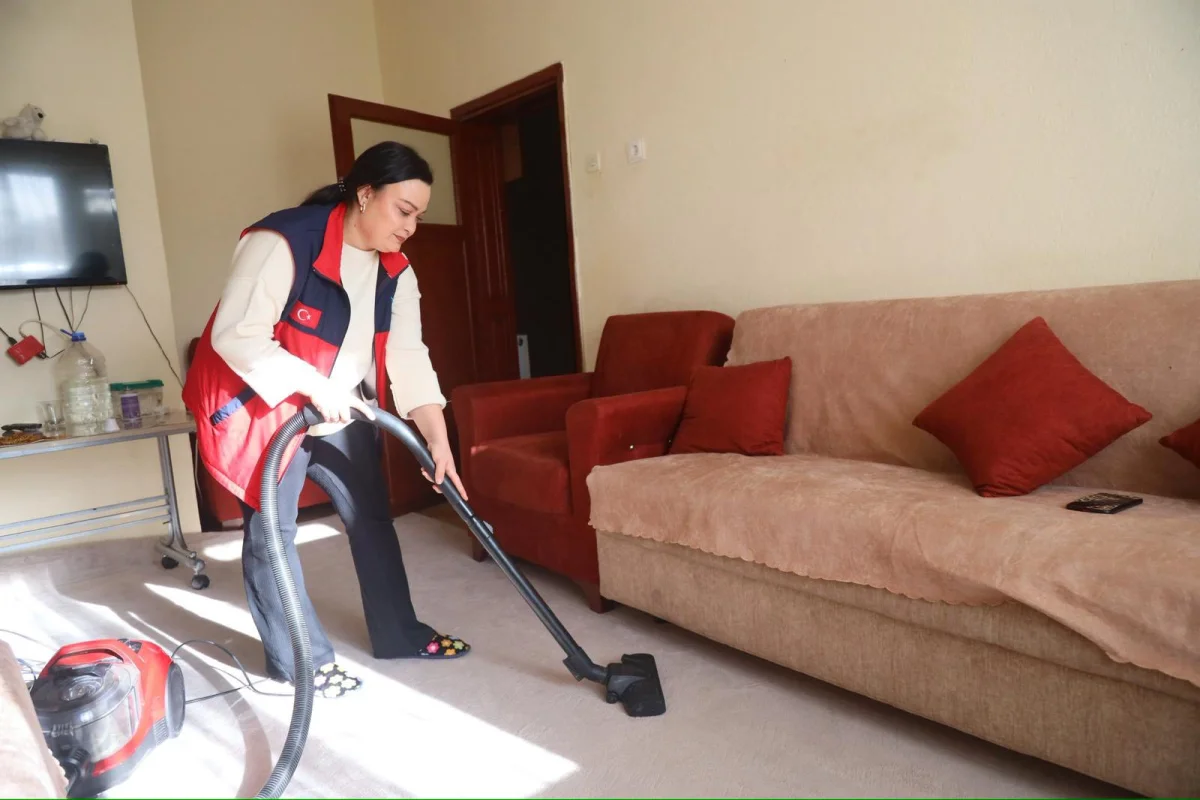 Aksaray Belediyesi’nden Bayram Öncesi Duyarlılık: İhtiyaç Sahibi Ailelere Kapsamlı Temizlik ve Kişisel Bakım Desteği