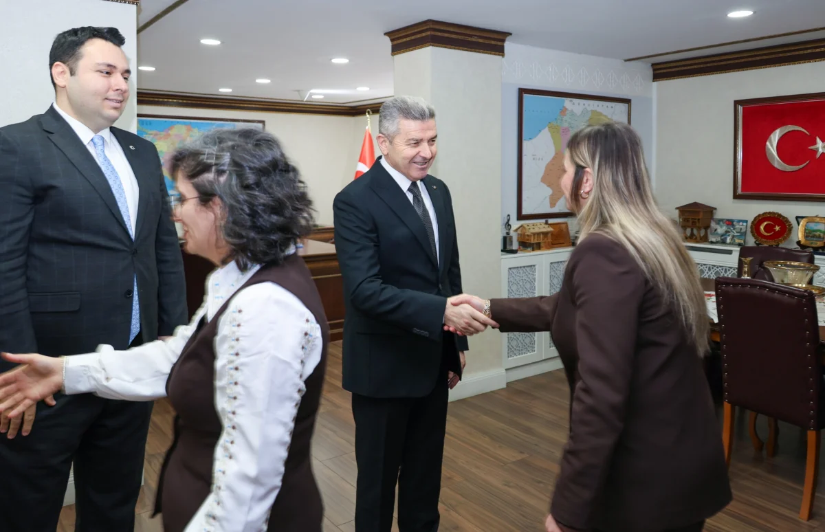 Artvin Valisi Turan Ergün’den Personeliyle Bayram Buluşması: Birlik ve Beraberlik Vurgusu