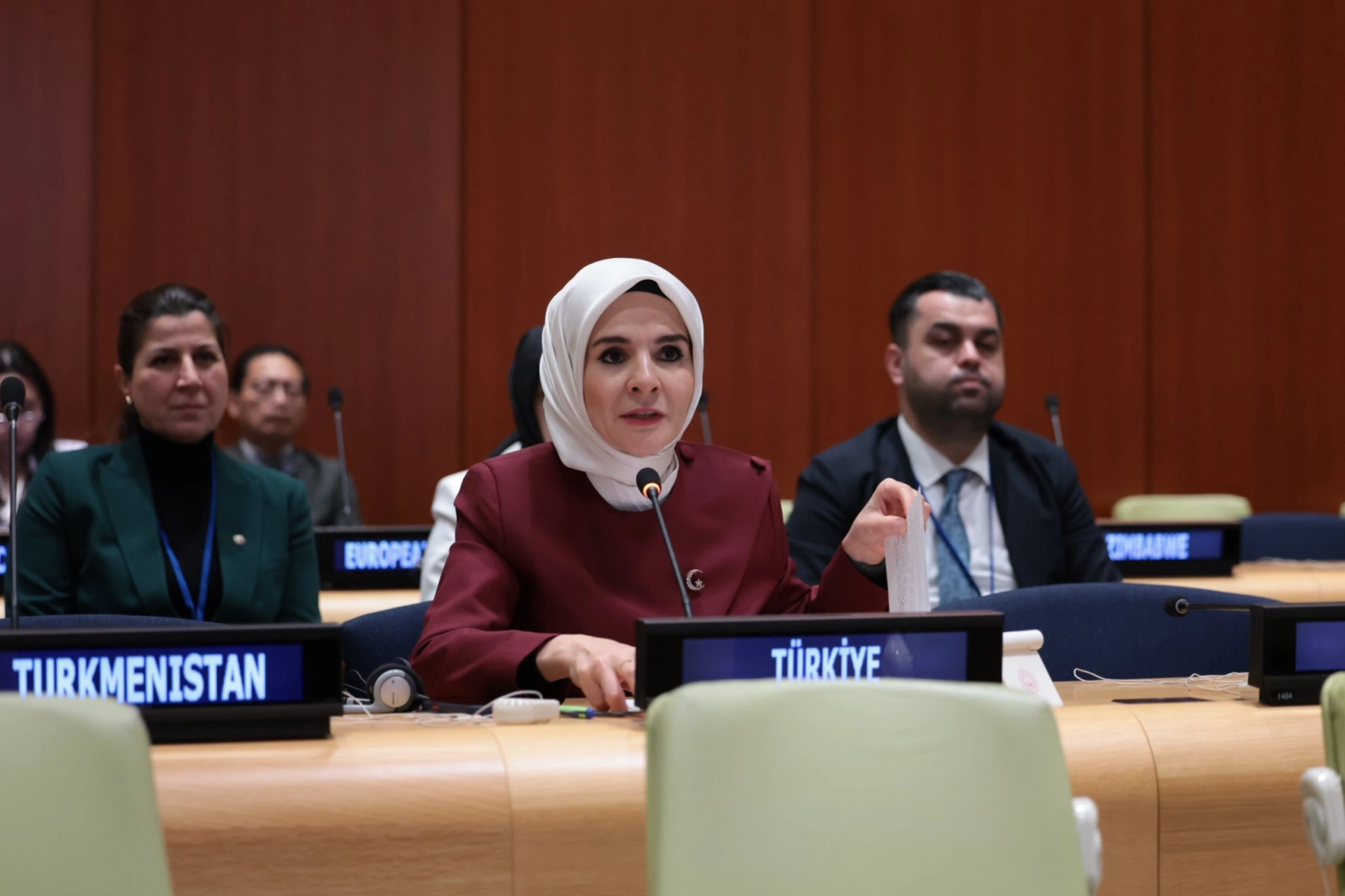 Bakan Göktaş BM’de Kadın ve Çocuk Güvenliği İçin Seslendi: ‘Derin Endişe Duyuyoruz’