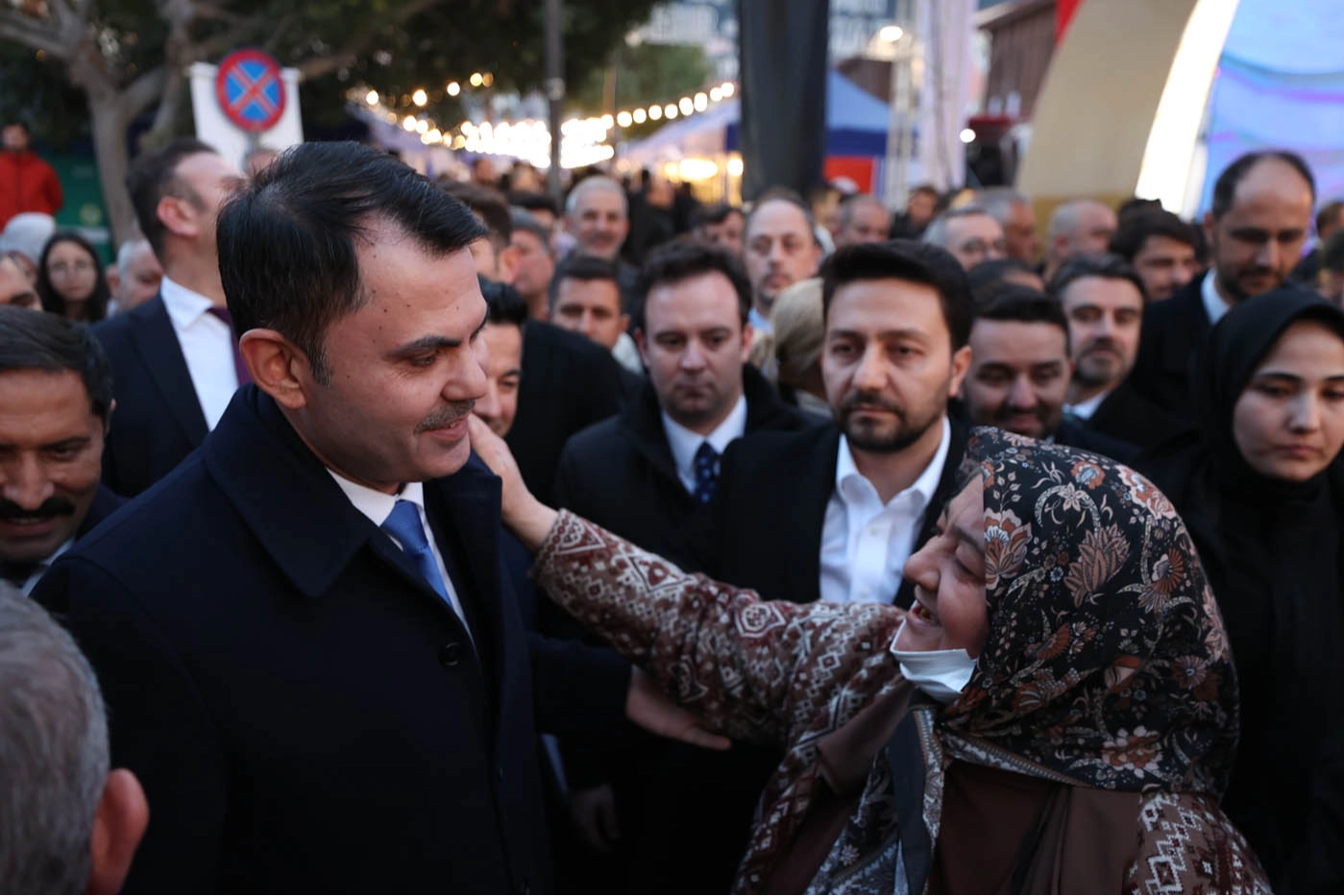 Bakan Kurum Hatay’da Sokak İftarında: ‘Yeniden Dirilişin Adı Hatay, Vatan Sevdasının Sahibi Hataylılar’