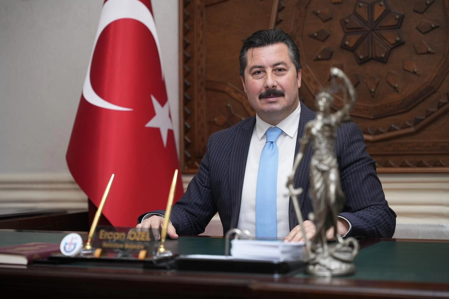 Yenişehir Belediye Başkanı Ercan Özel’den 8 Mart Mesajı: Kadınlar Toplumun Mimarıdır