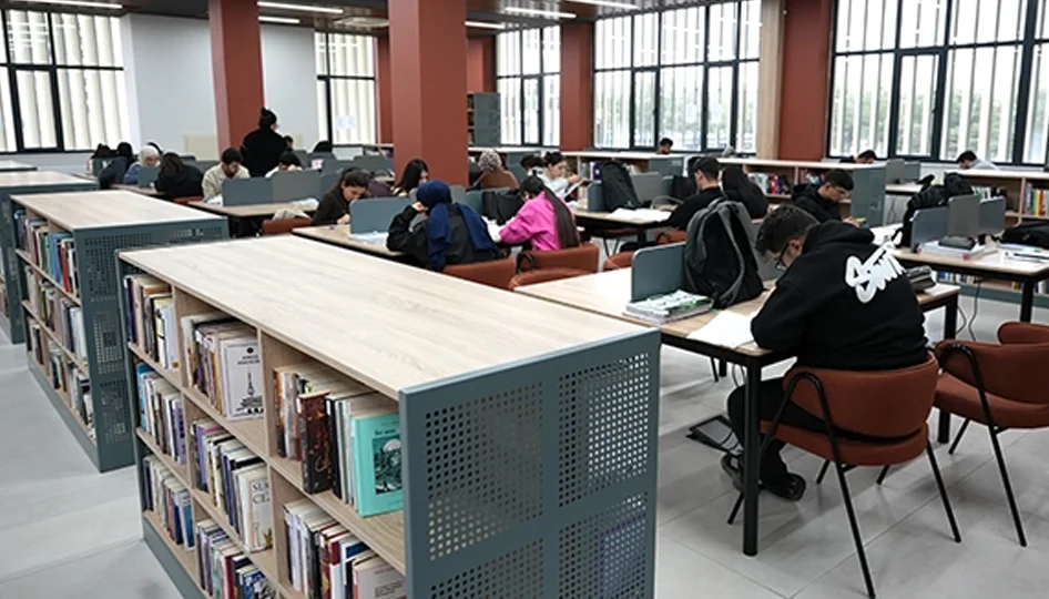 Batman’da Gençler Kütüphaneleri Dolduruyor: Ahmet Kaya Halk Kütüphanesi’nden Yoğun İlgi