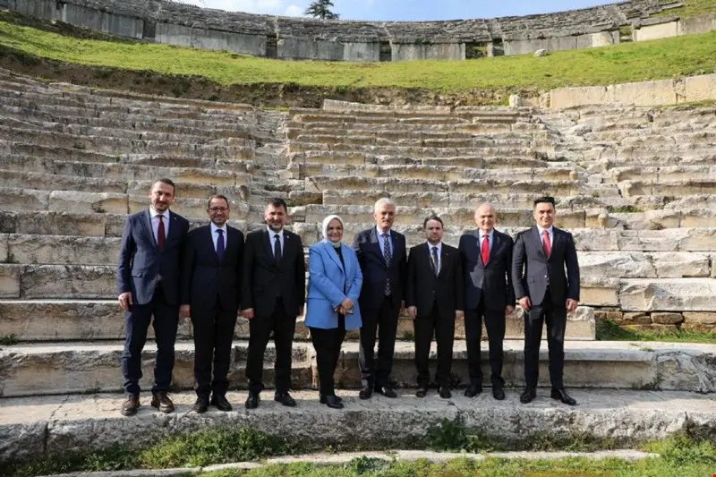 Adalet Bakanı Gürlek, Düzce’nin Tarihi Mirası Konuralp Antik Tiyatrosu’nu Ziyaret Etti