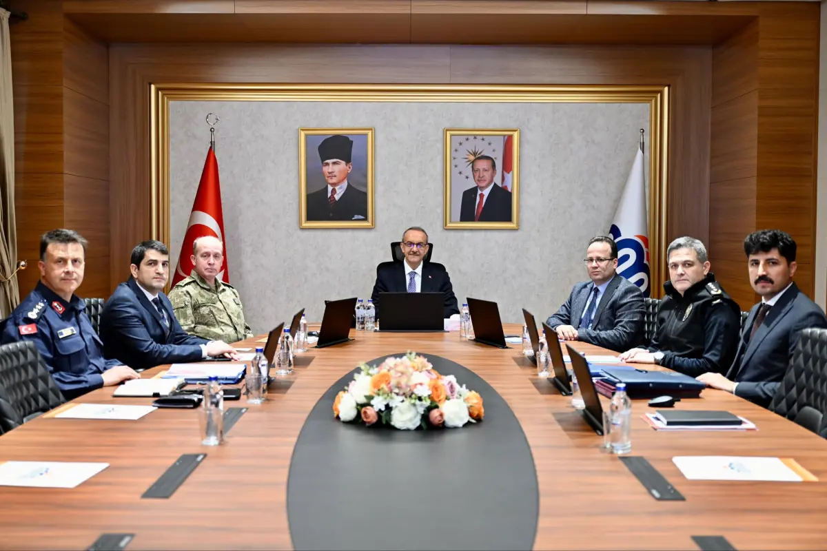 Malatya’da Narkotik ve Asayiş Operasyonları: Çok Sayıda Şüpheli ve Uyuşturucu Madde Ele Geçirildi