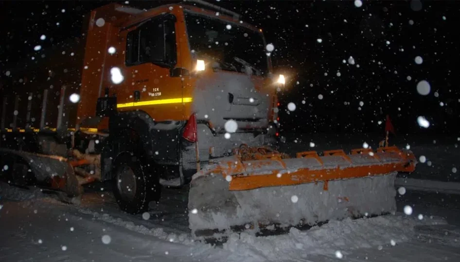 Alacabel’de Kar Sürprizi: Geçitte Kar Kalınlığı 5 Santimetreye Ulaştı