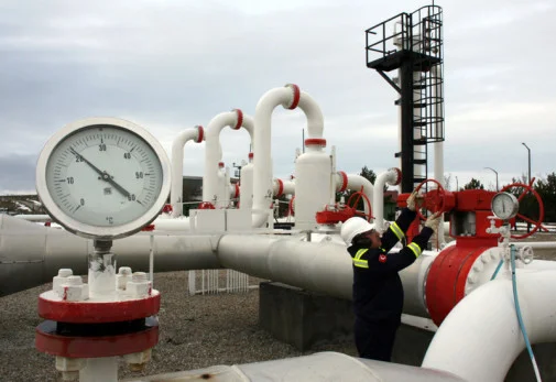 Avrupa’da Doğalgaz Alarmı: Depolar Boşalıyor, Kış Sezonu Endişesi Artıyor