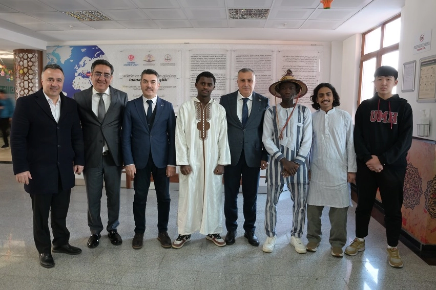 Bursa’da Çanakkale Ruhu Canlanıyor: Gençlere Vatan Sevgisi ve Tarih Bilinci Kazandırılacak Program Hazırlığı