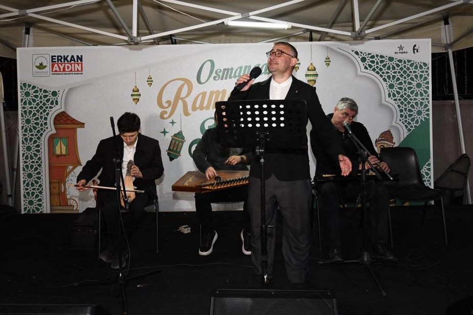 Bursa’da Ramazan Coşkusu: Osmangazi Sokağı’nda Tasavvuf ve Sanat Rüzgarı