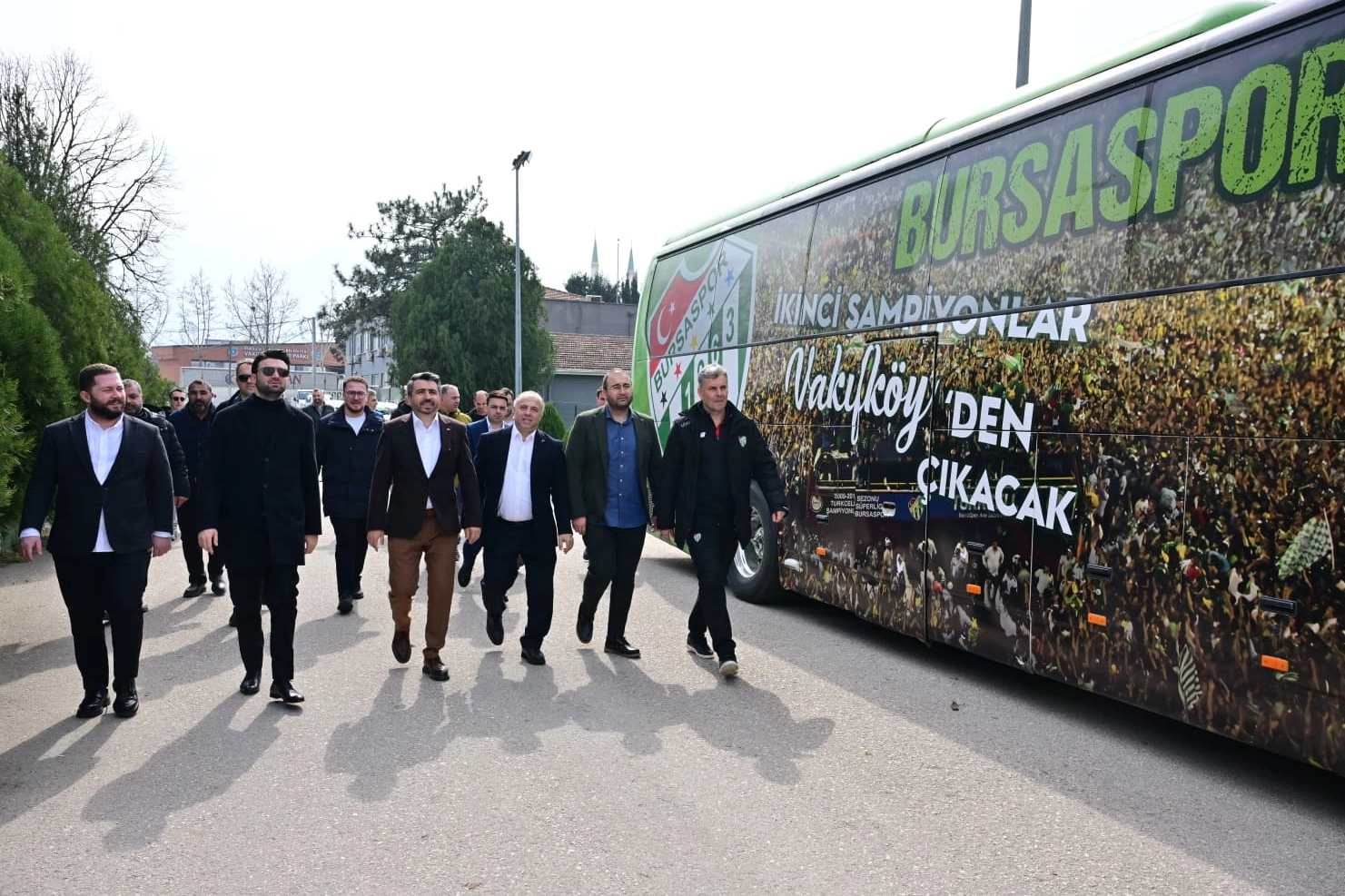 Bursaspor’un Geleceği Vakıfköy’de Şekilleniyor: Yıldırım Belediye Başkanı Oktay Yılmaz’dan Yeni Destanlar İçin Destek Sözü