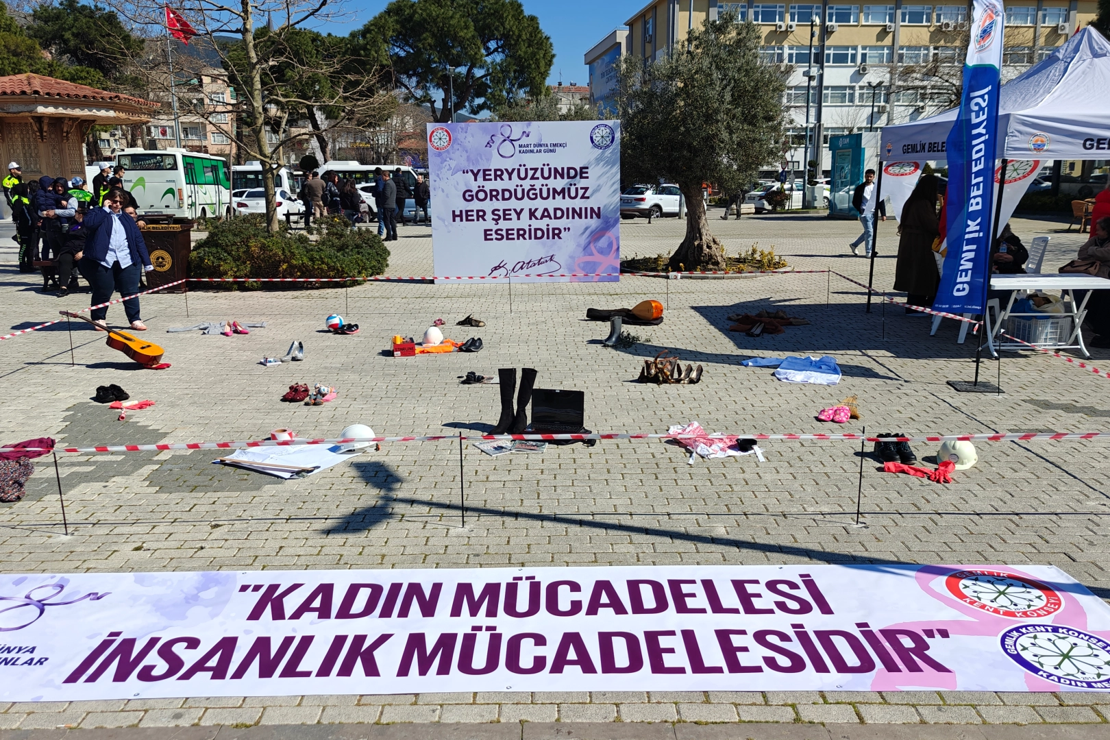 Gemlik’te 8 Mart Ruhu: Kadınların Eşitlik Mücadelesine STK’lar ve Halktan Güçlü Destek