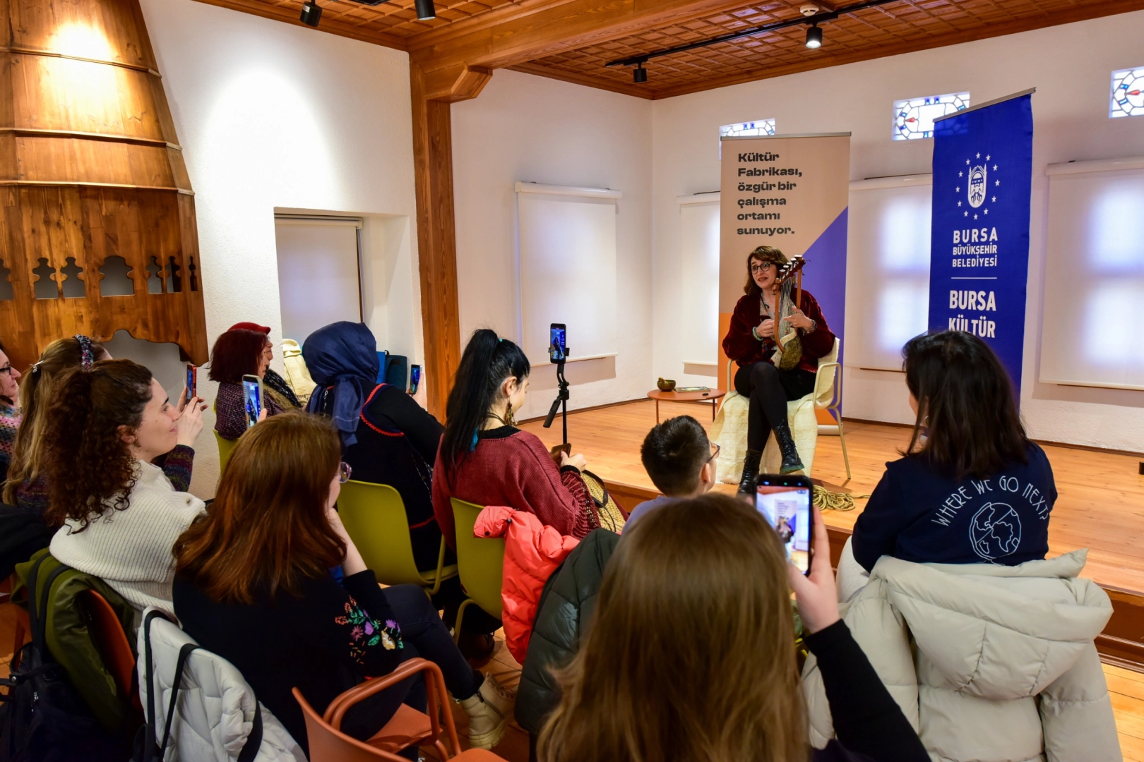 Bursa’nın Manevi Mirası Ramazan Ayında Canlandı: ‘Mahya İpi Bursa’nın Işık Düğümleri’ Etkinliği Büyük İlgi Gördü