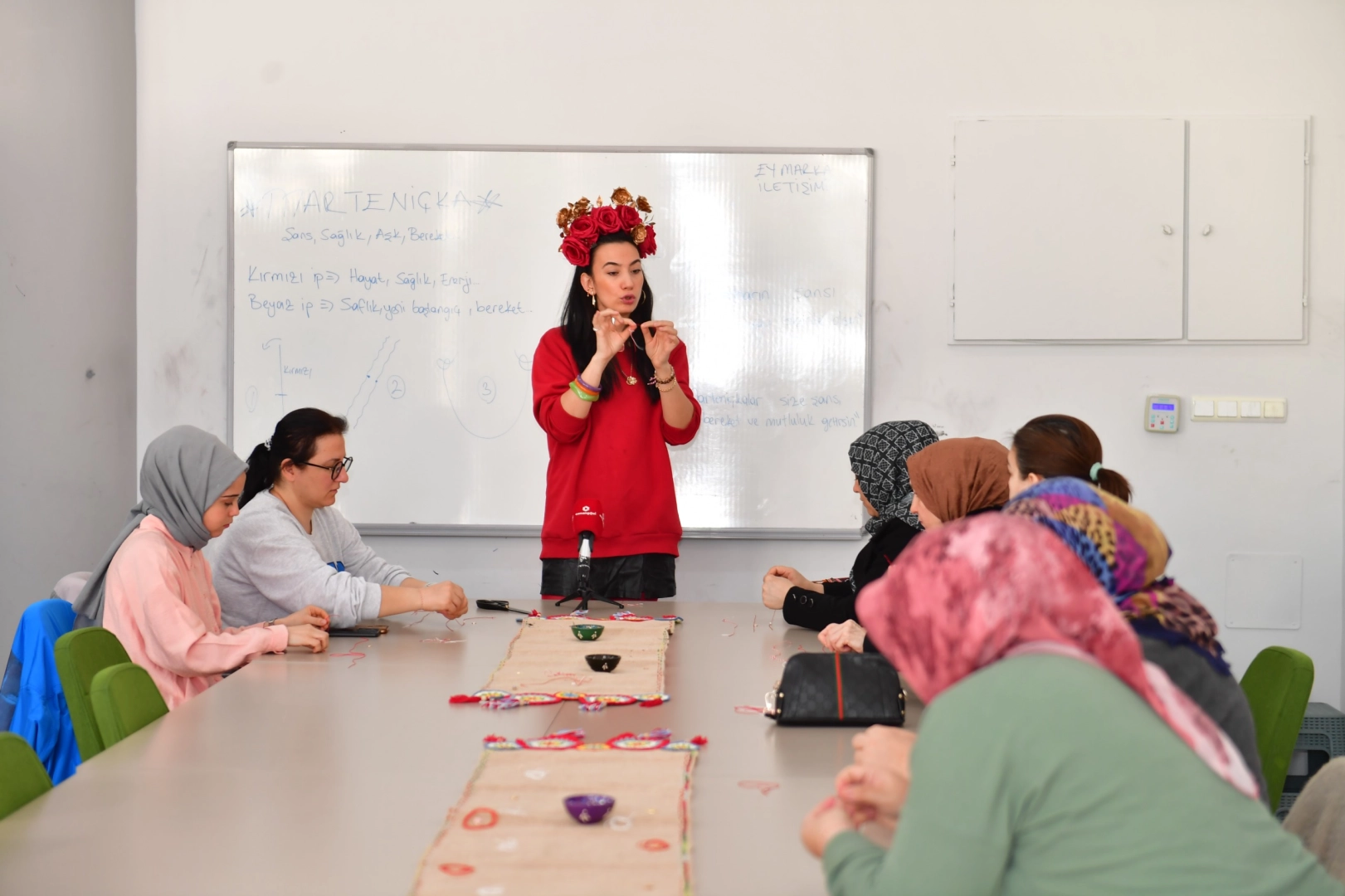 Bursa Osmangazi’de Baharı Müjdeleyen Marteniçka Atölyesi Kadınlarla Buluştu