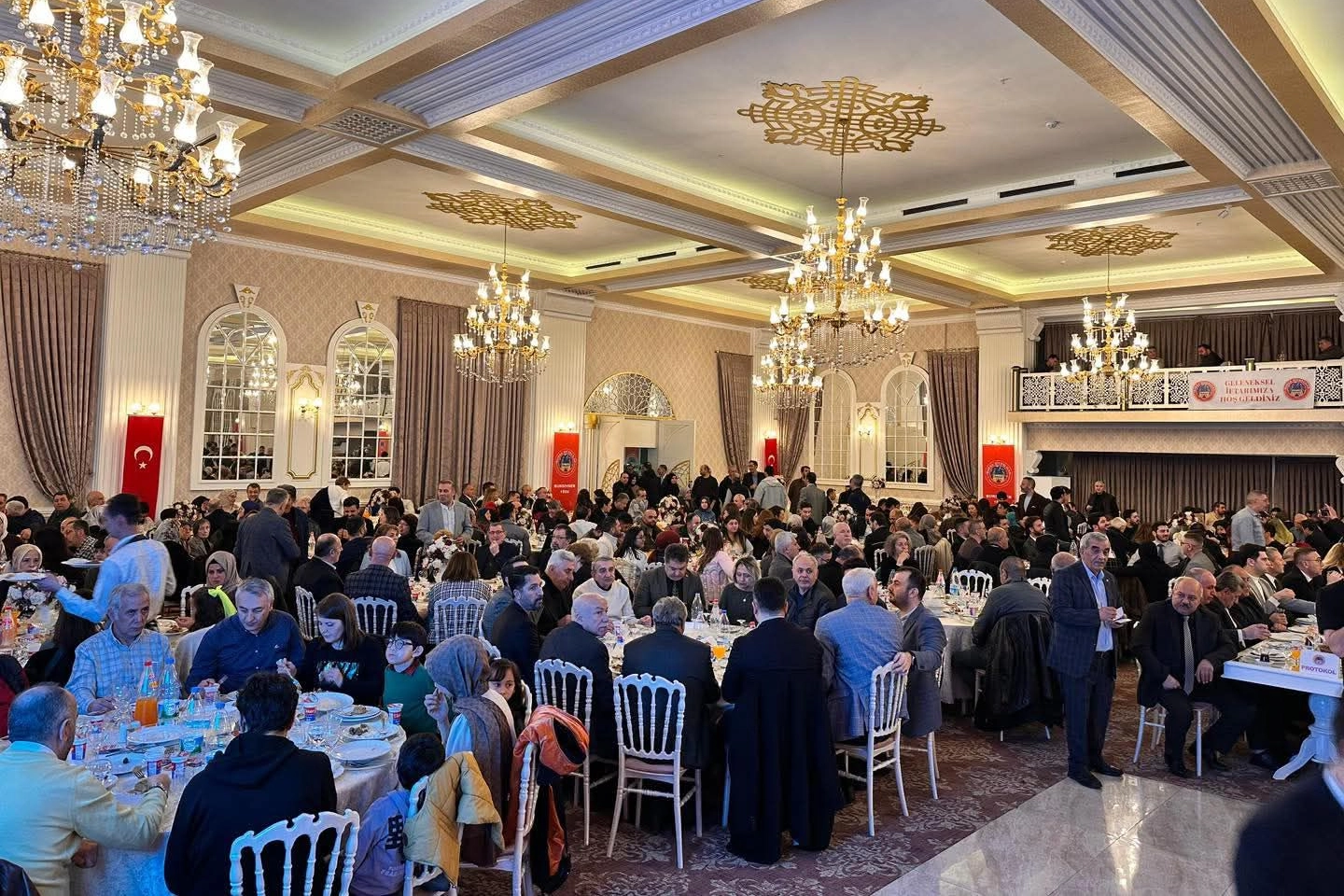 Bursa’da Sivaslılar Geleneksel İftar Sofrasında Buluştu: Birlik ve Kardeşlik Vurgusu