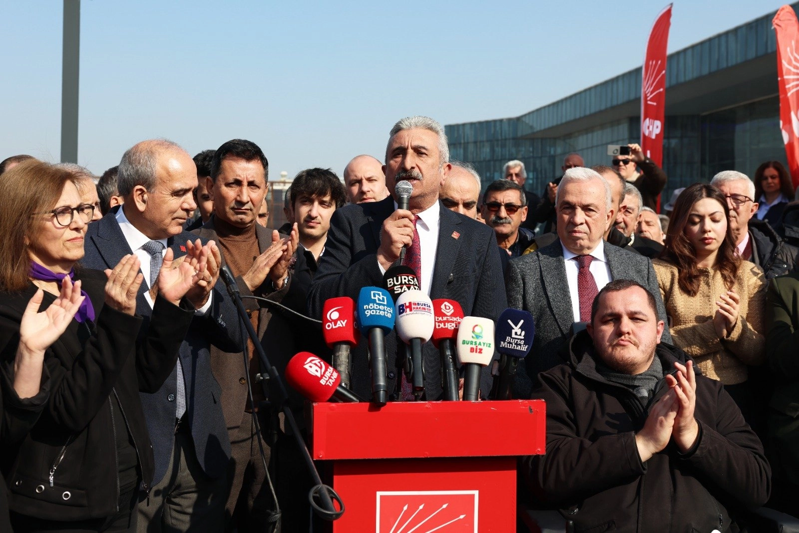 Ekrem İmamoğlu’ndan Bursa’ya Mesaj: ‘Kumpas Davası’ ve Siyasi Baskılara Sert Tepki