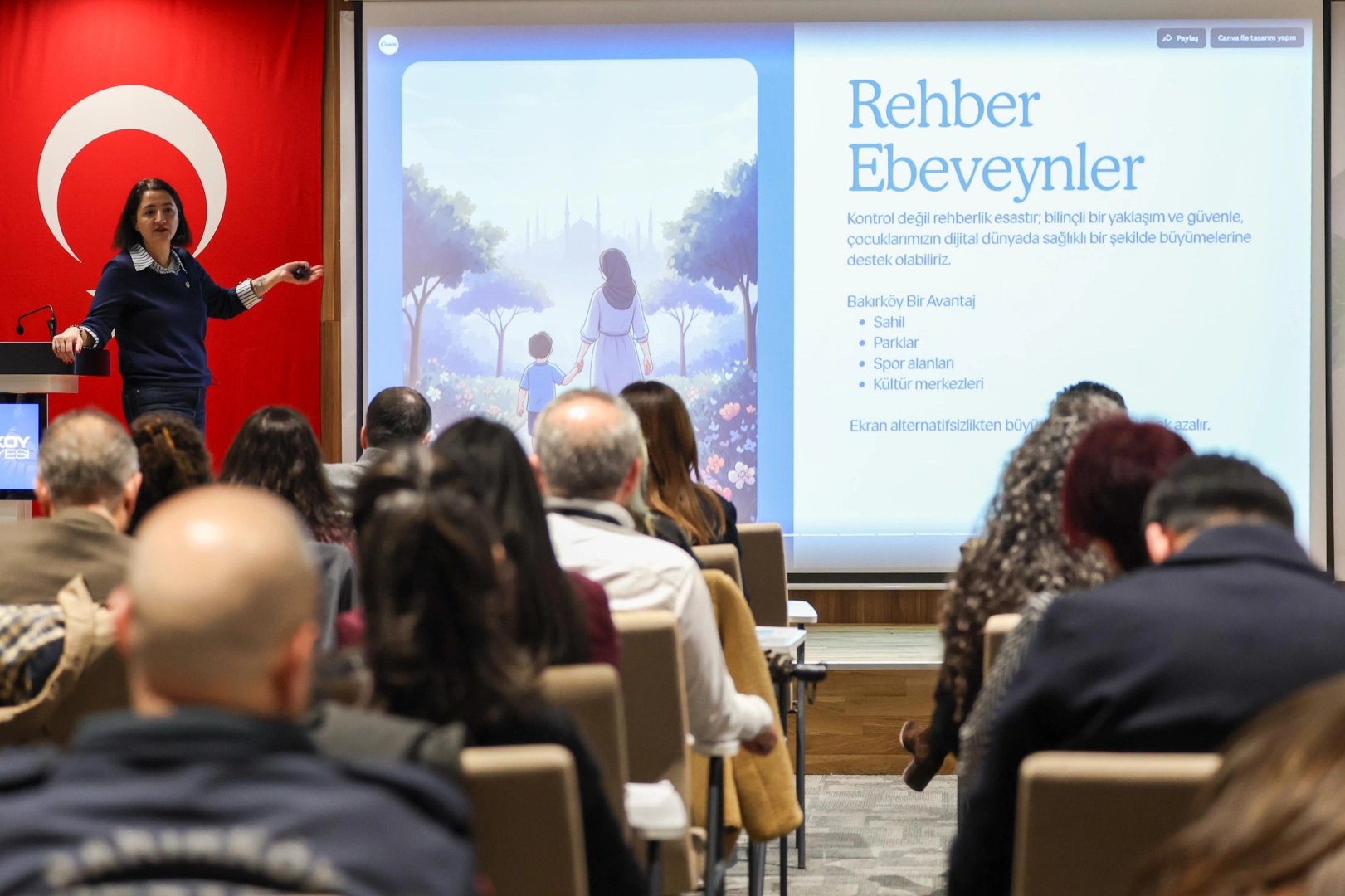 Bakırköy’de Dijital Çağ Anneleri Buluştu: ‘Teknolojik Anneler’ Söyleşisi