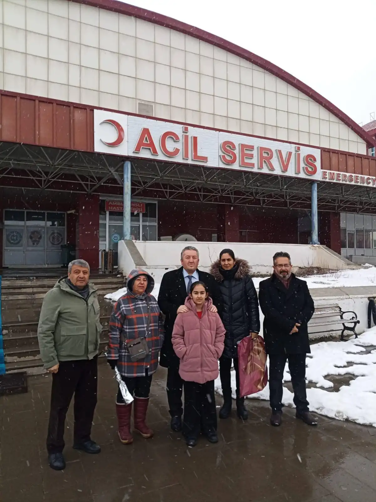 İYİ Parti Kars’tan Sağlık Çalışanlarına Tıp Bayramı Ziyareti: Özveriye Vurgu