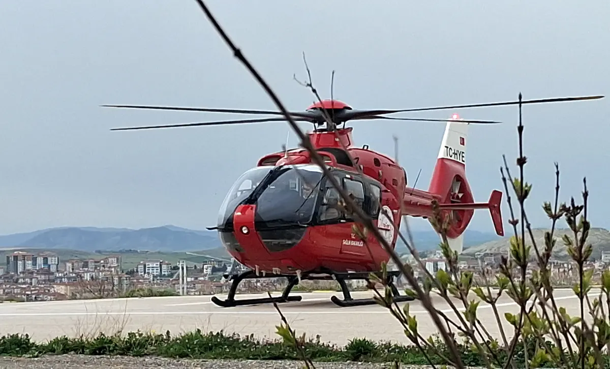 Beypazarı’nda Kalp Krizi Geçiren Kadın, Hava Ambulansı ile Ankara’ya Nakledildi
