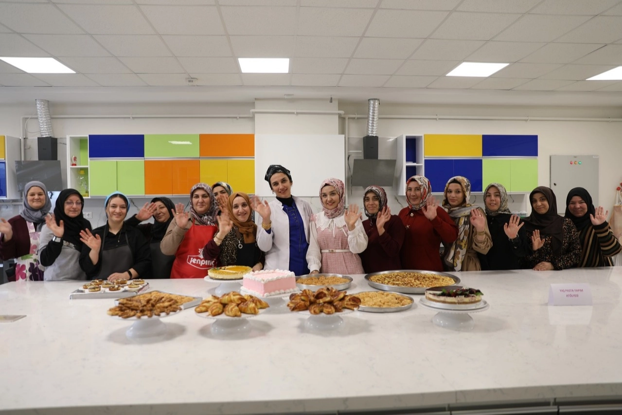 Kocasinan’dan Kadınlara Güçlü Destek: Eğitimden Girişimciliğe 150 Bin Kadına Dokunan Projeler