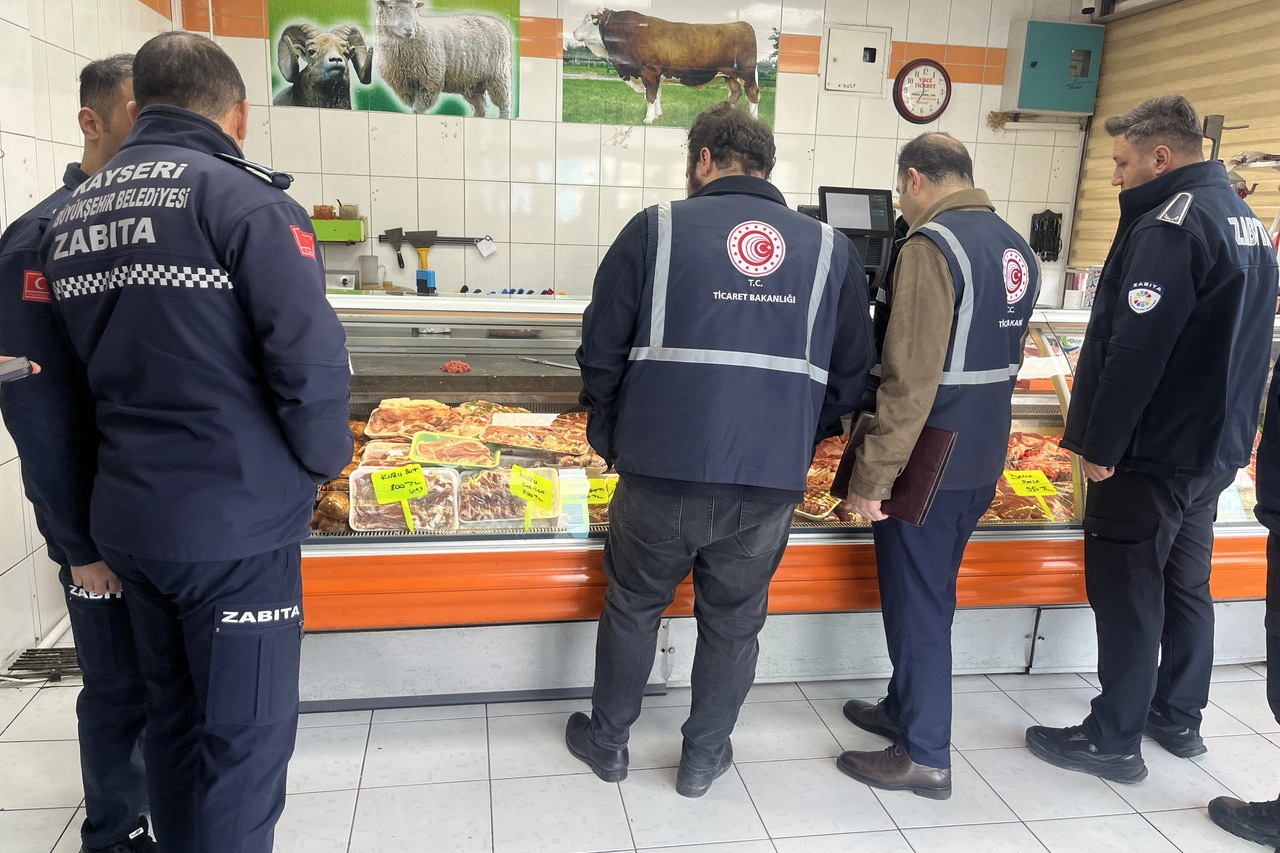 Kayseri’de Ramazan Denetimleri: Zabıta Ekipleri Kasapları Yakından Takip Etti