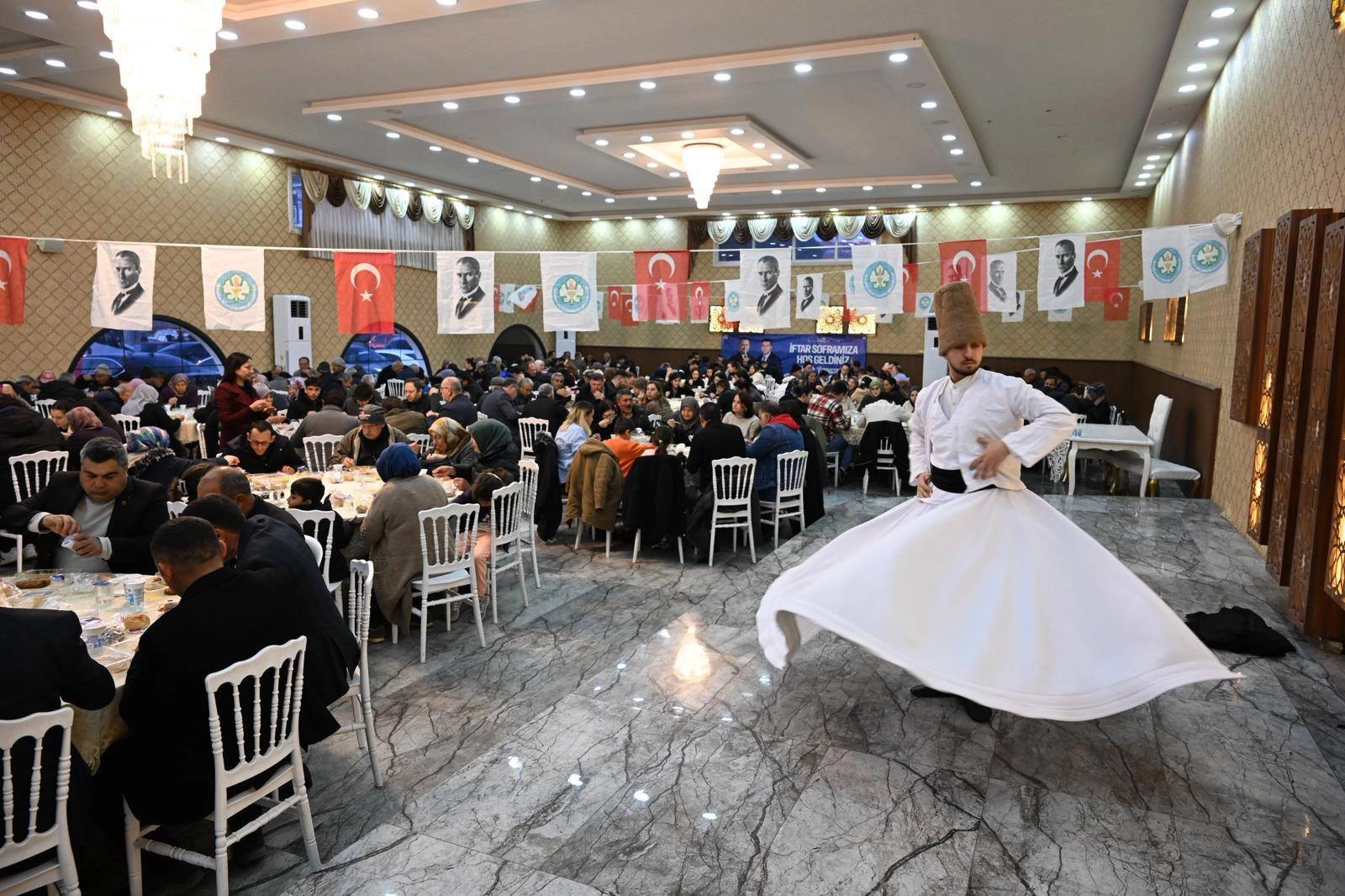 Manisa Büyükşehir Belediyesi, Köprübaşı’nda Ramazan Coşkusunu Paylaştı