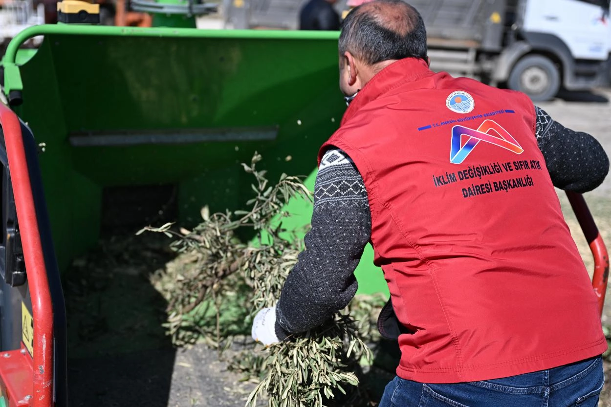 Mersin’den Yeşil Devrim: 835 Ton Organik Atık Toprağa Can Veriyor