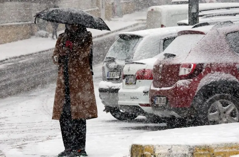 Doğu Anadolu’da Kış Bastırdı: Erzurum, Kars ve Ardahan’da Buzlanma ve Kar Hayatı Olumsuz Etkiliyor