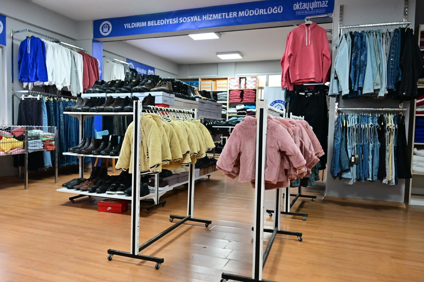 Yıldırım Belediyesi Ramazan’da Dayanışma Sofralarıyla Gönülleri Birleştiriyor