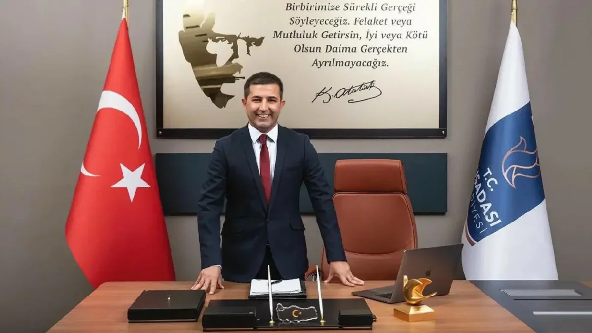 Kuşadası Belediye Başkanı Ömer Günel Rüşvet Soruşturması Nedeniyle Görevden Alındı