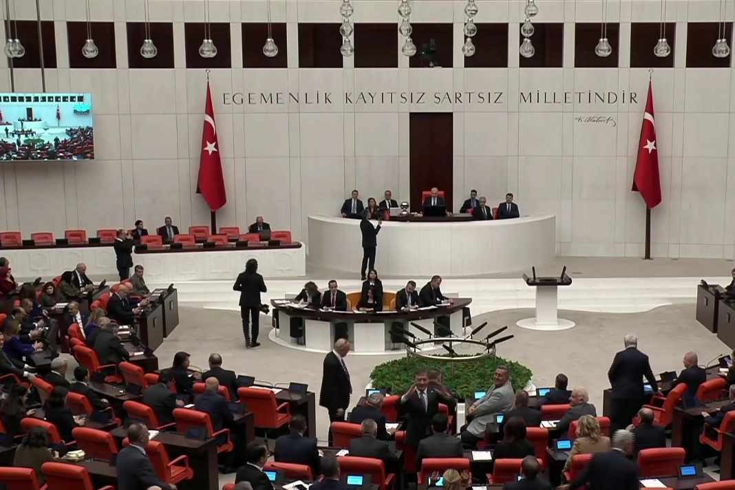 TBMM’den Kritik Toplantı: İran’a Yönelik Saldırılar Kapalı Oturumda Değerlendiriliyor