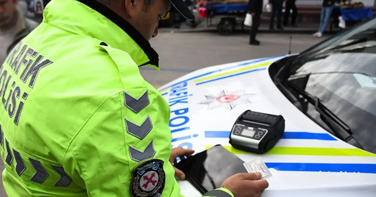 Kayseri’de Trafikte Kavga Eden Sürücülere Ağır Ceza: 360 Bin TL Cezanın Yanı Sıra Ehliyet ve Araçlara El Konuldu