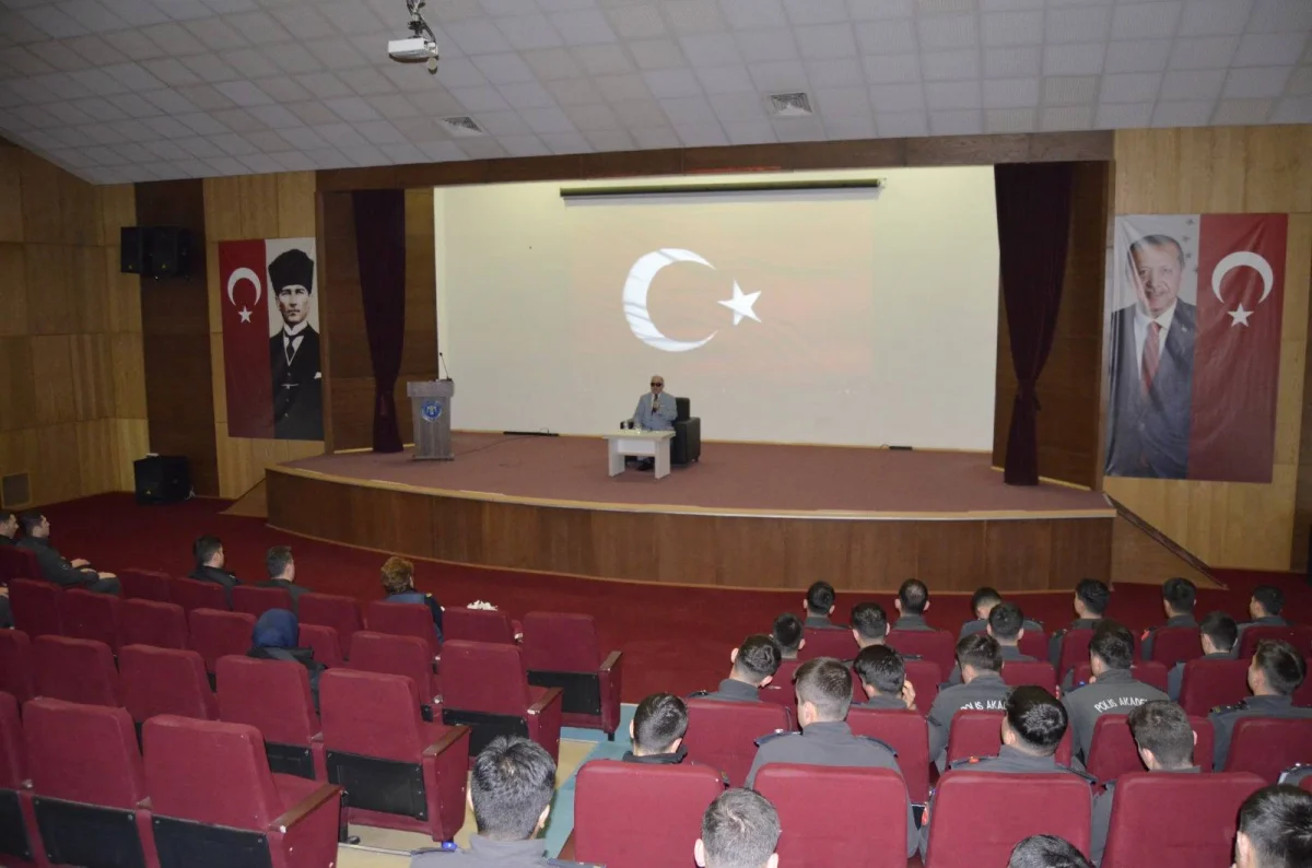 Kırıkkale’de Polis Adaylarına Motivasyon ve Farkındalık Konferansı: “Görmem İçin Sen Varsın”
