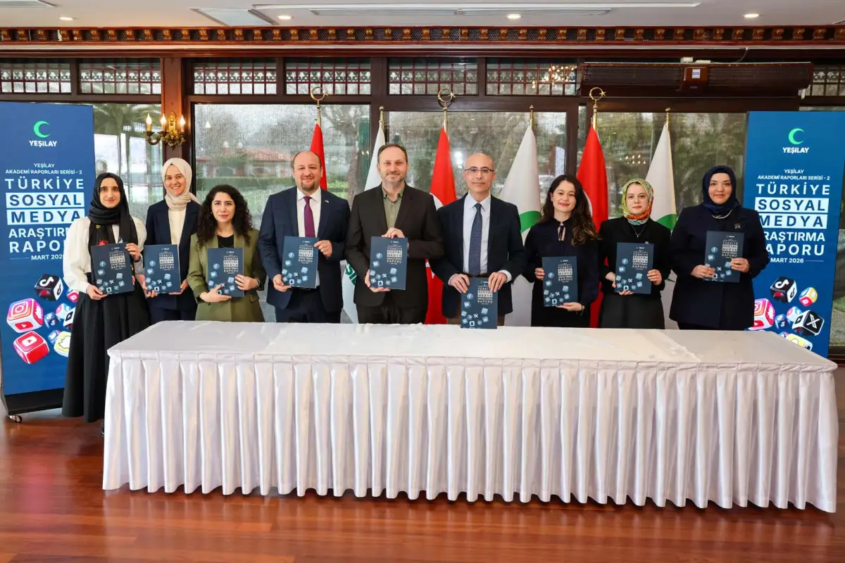 Yeşilay’dan Çarpıcı Sosyal Medya Uyarısı: Bağımlılık Tehlikesi Dünya Ortalamasını Aşıyor