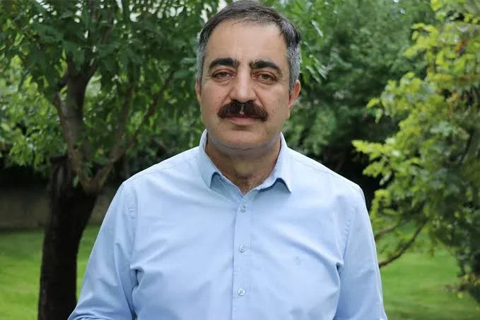 Prof. Dr. Veysel Ayhan’dan Çarpıcı Analiz: Modern Savaş Doktrinleri Çöküyor mu?