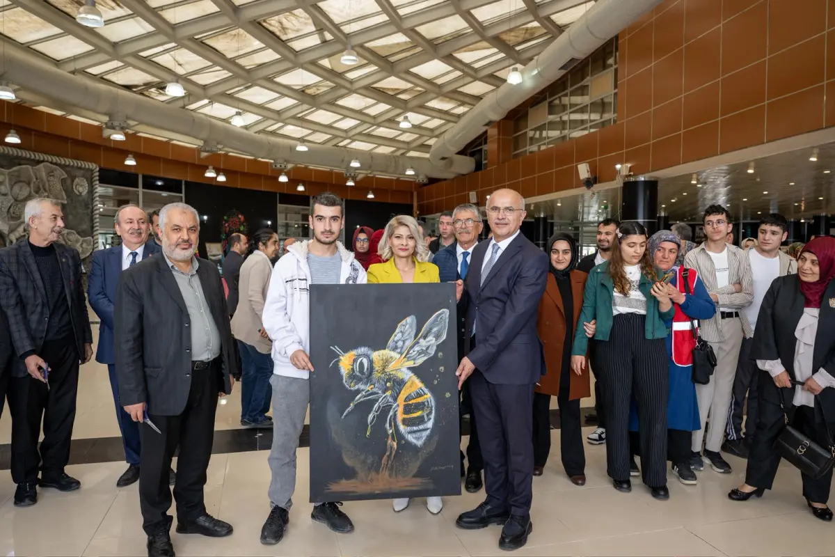 Malatya’da Otizm Farkındalık Haftası’na Özel Resim Sergisi: “Engelsiz Bir Malatya” Hedefi Vurgulandı