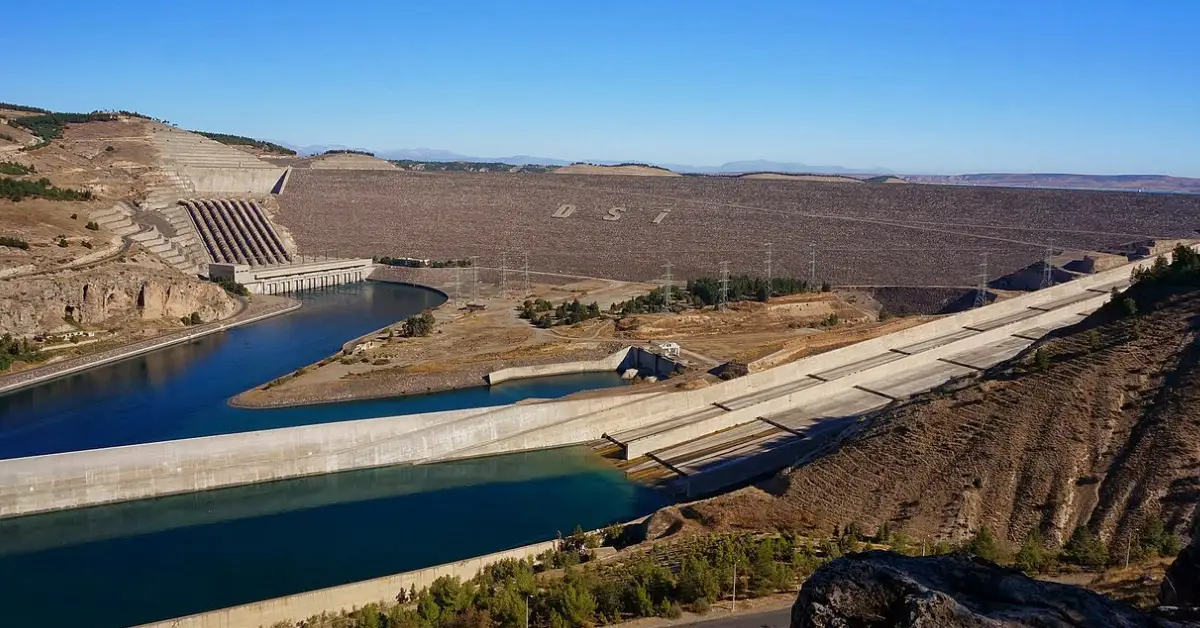 Atatürk Barajı’nda Tarihi Doluluk: Su Seviyesi Yüzde 90’ı Aştı, Bölge Tarımı ve Enerjisi Güvende