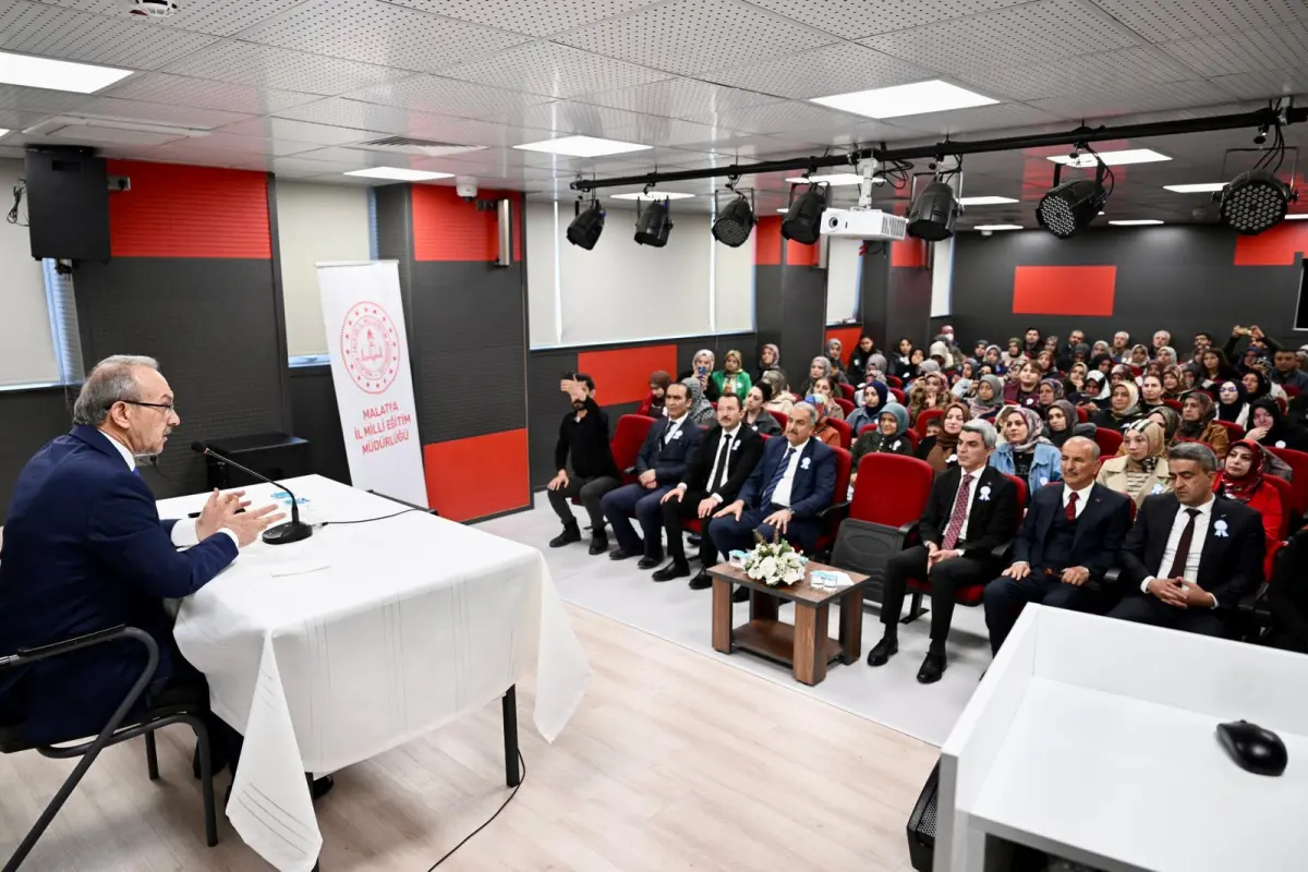 Vali Yavuz’dan Velilere Çağrı: ‘Çocuklarımızı Sevgiyle, Değerlerimizle Yetiştirirsek Tehlikelerden Koruruz’