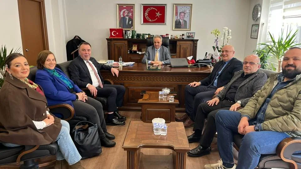 Artvin Ticaret ve Sanayi Odası’ndan İl Özel İdaresi’ne Ziyaret: Genel Sekreter Boz’a Yeni Görevinde Başarı Dilekleri