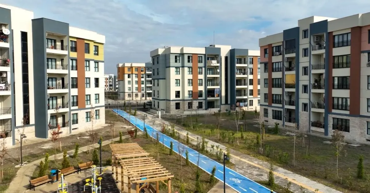 İstanbul’da 100 Bin Sosyal Konut İçin Geri Sayım Başladı: Kura Çekimi 25 Nisan’da