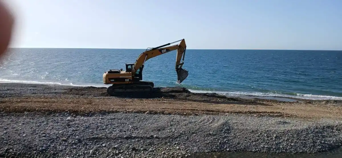 Tirebolu Düzköy Sahili’nde Kum Alımı Durduruldu: Doğa Mirası Koruma Altına Alındı