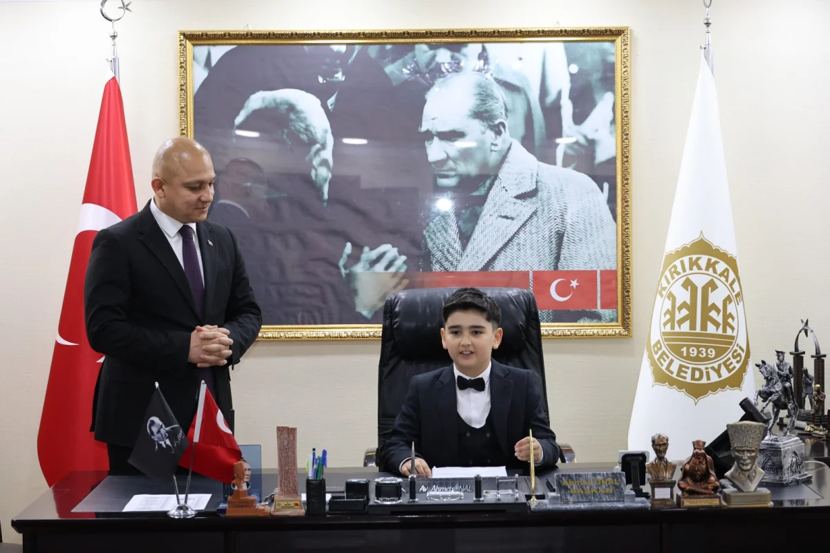 Kırıkkale’de 23 Nisan Coşkusu: Minik Bulut Ali, Başkanlık Koltuğuna Oturdu