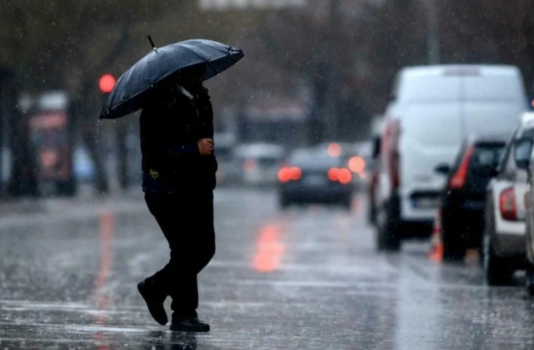 İstanbul’da Balkanlar’dan Gelen Soğuk Hava Etkili Oluyor: Kuvvetli Yağışlara Dikkat!