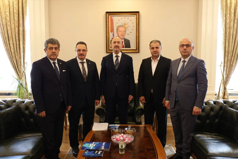 TİMBİR Heyeti İçişleri Bakanlığı’nda: Dijital Medya ve İş Birliği Fırsatları Masaya Yatırıldı