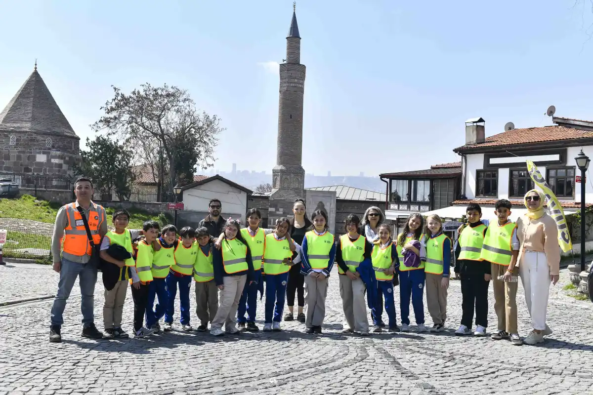 Ankara’nın Tarihi Çocuklarla Buluştu: Miras Kültür Elçileri Programı Büyük İlgi Gördü
